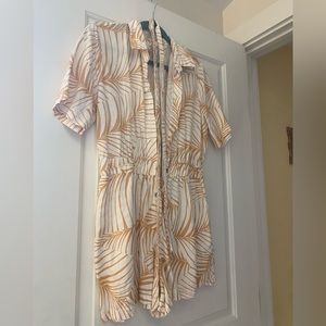 Roxy romper with palm pattern, ivory background and tan leaf color, size S